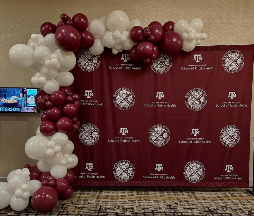 texas am balloon arch